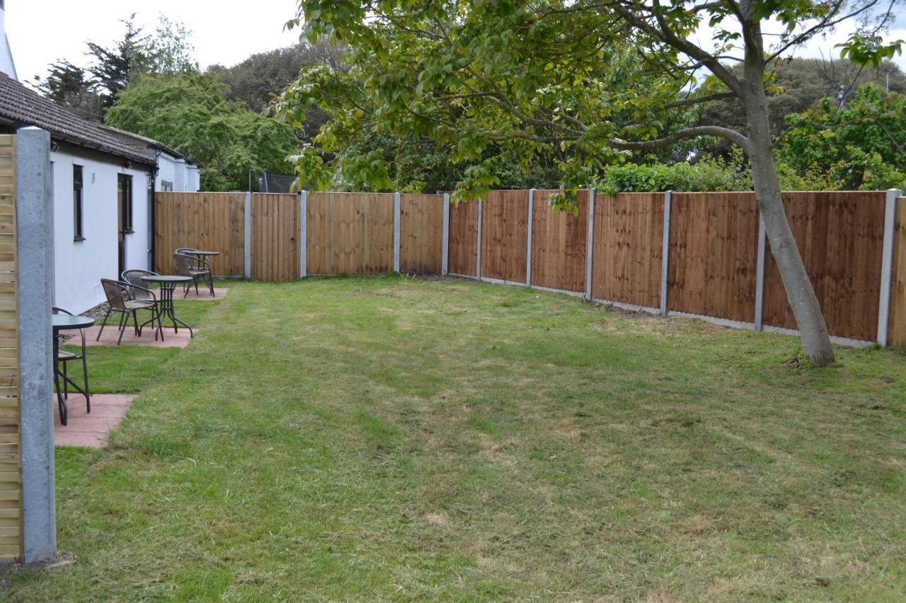 Number 6 - Lytton Tree Lodge, Reydon, Southwold Extérieur photo